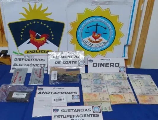 La Policía desarticuló una boca de expendio de drogas en Cutral Co