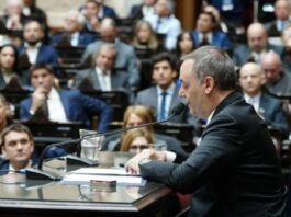 Manuel Adorni Resistió las Críticas en el Congreso y Todos los Bloques Se Atribuyen un Balance Positivo