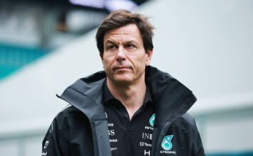 ¿habrá órdenes de Conjunto en Mercedes en la F1 2026? la Advertencia de Toto Wolff a sus Pilotos